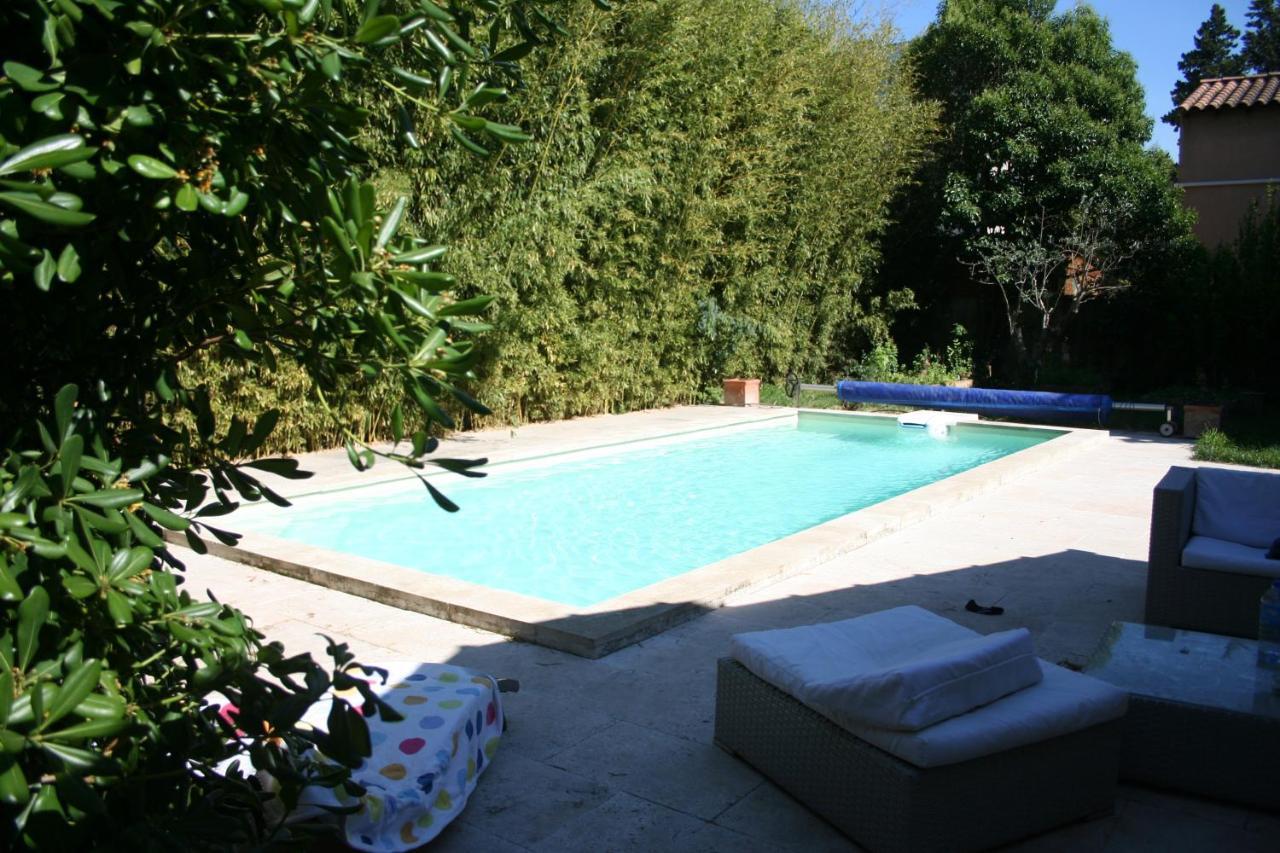Le Mas Des Dames Appartement Avignon Eksteriør bilde