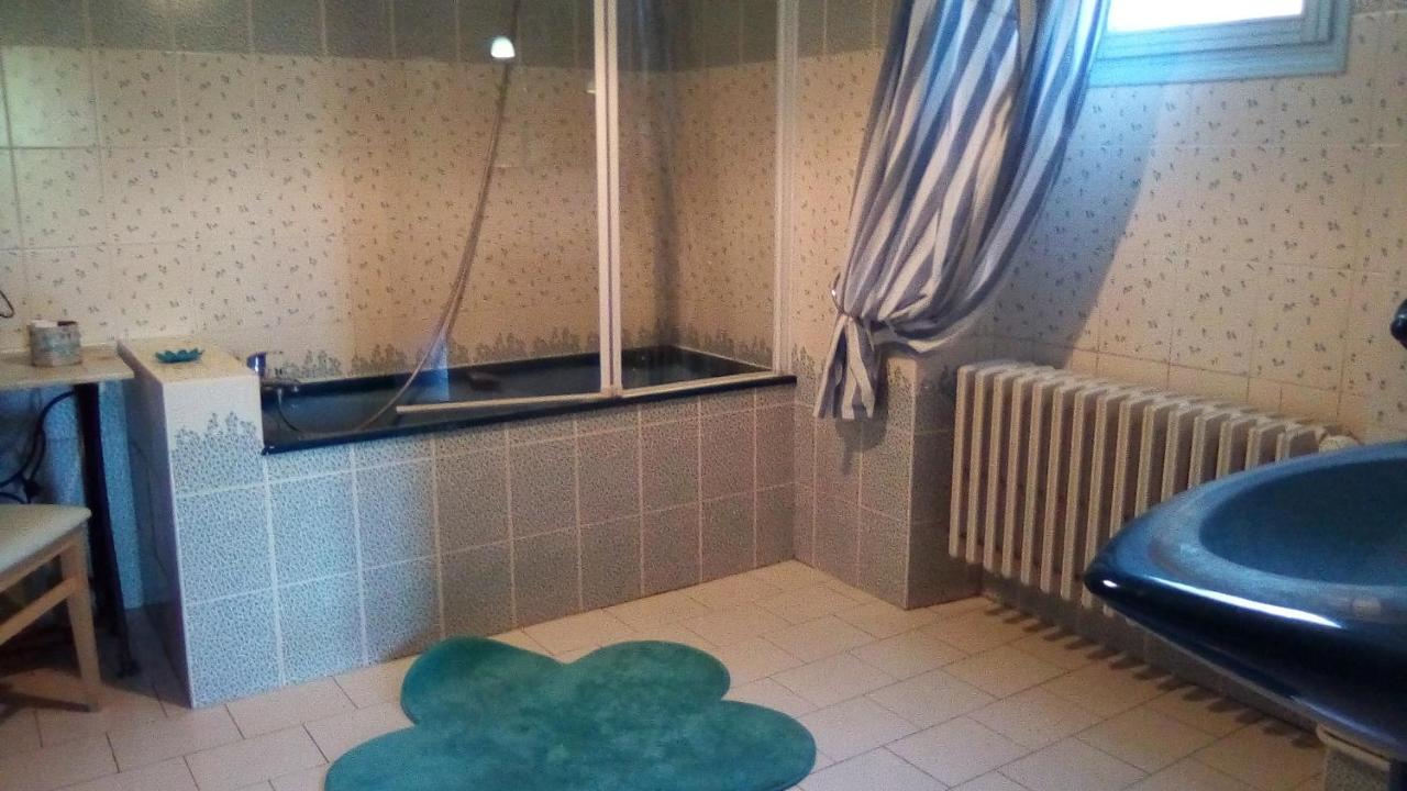 Le Mas Des Dames Appartement Avignon Eksteriør bilde