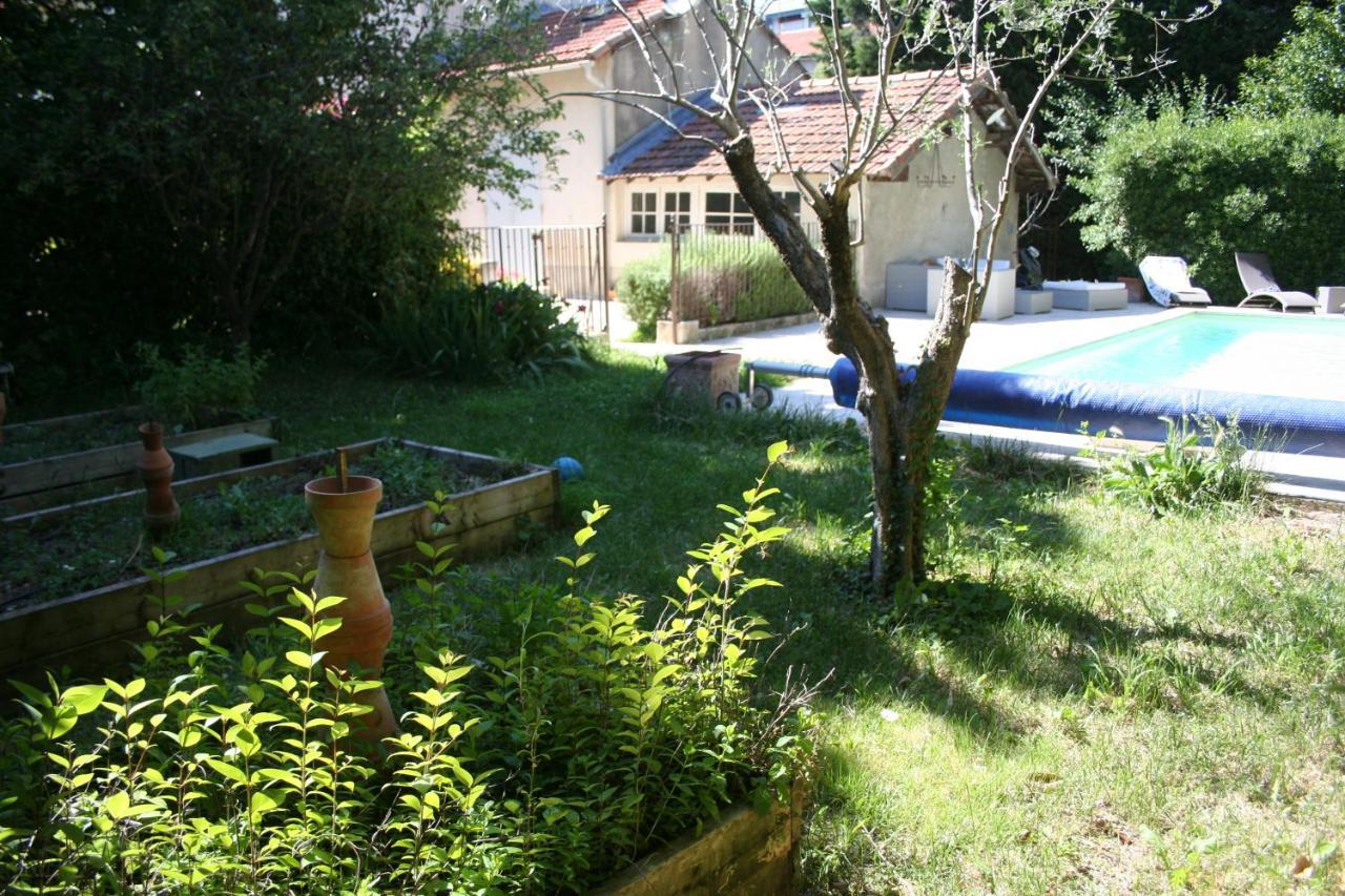 Le Mas Des Dames Appartement Avignon Eksteriør bilde